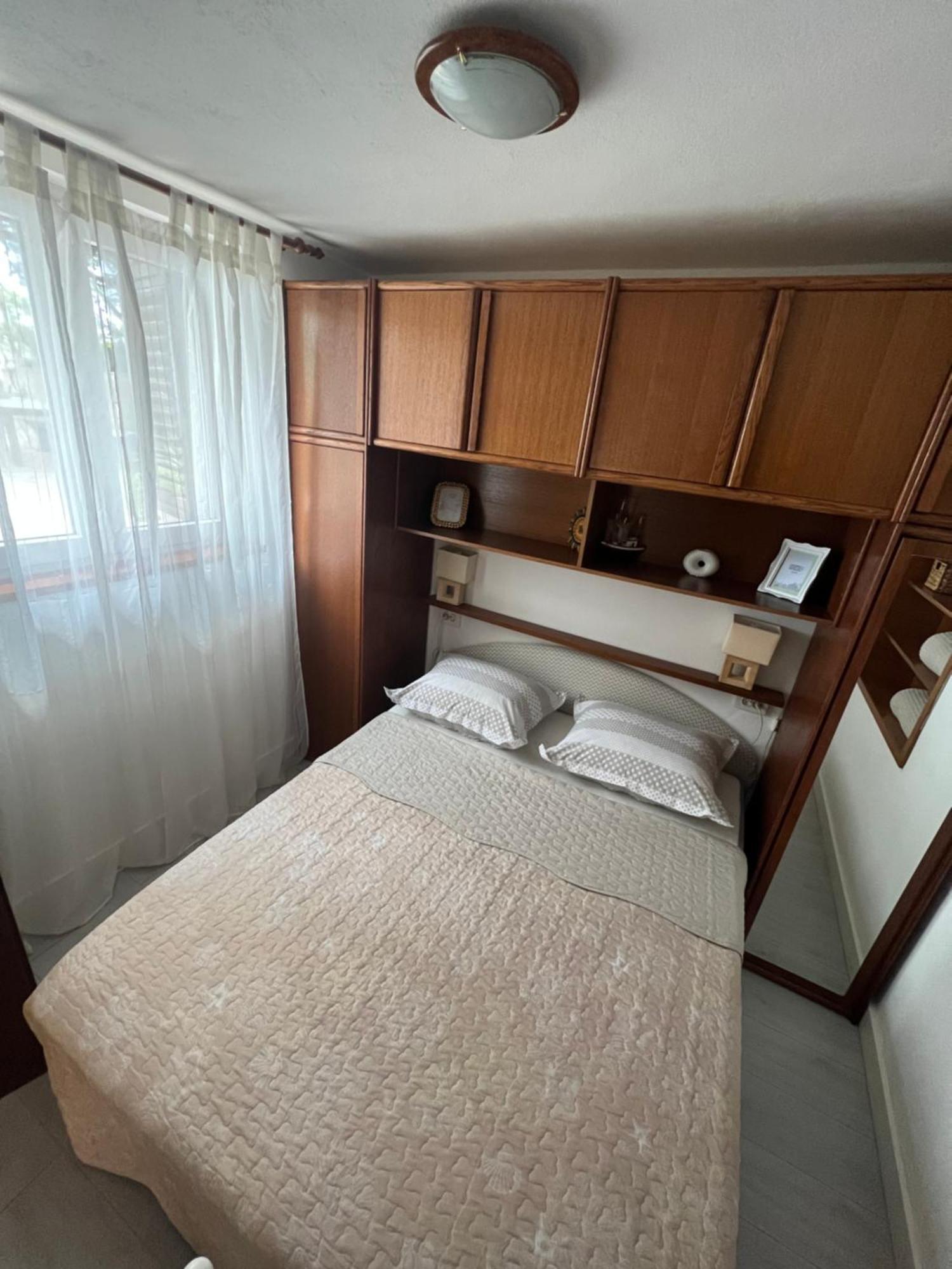 Apartments Bella Vista ماكارسكا الغرفة الصورة